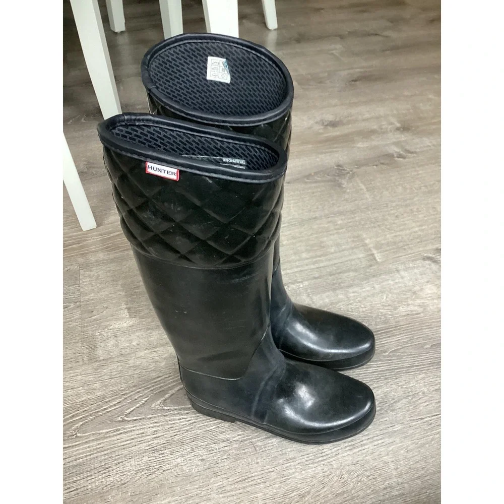 Hunter Womens Size 8 39 Regent Rigley Boot Quilted Black Band Riding Rain Boots